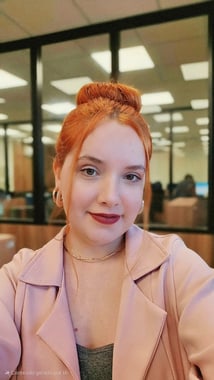 Photo of Andressa Oliveira, UX/UI Designer at Agenda Edu